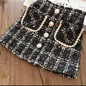 girl skirt